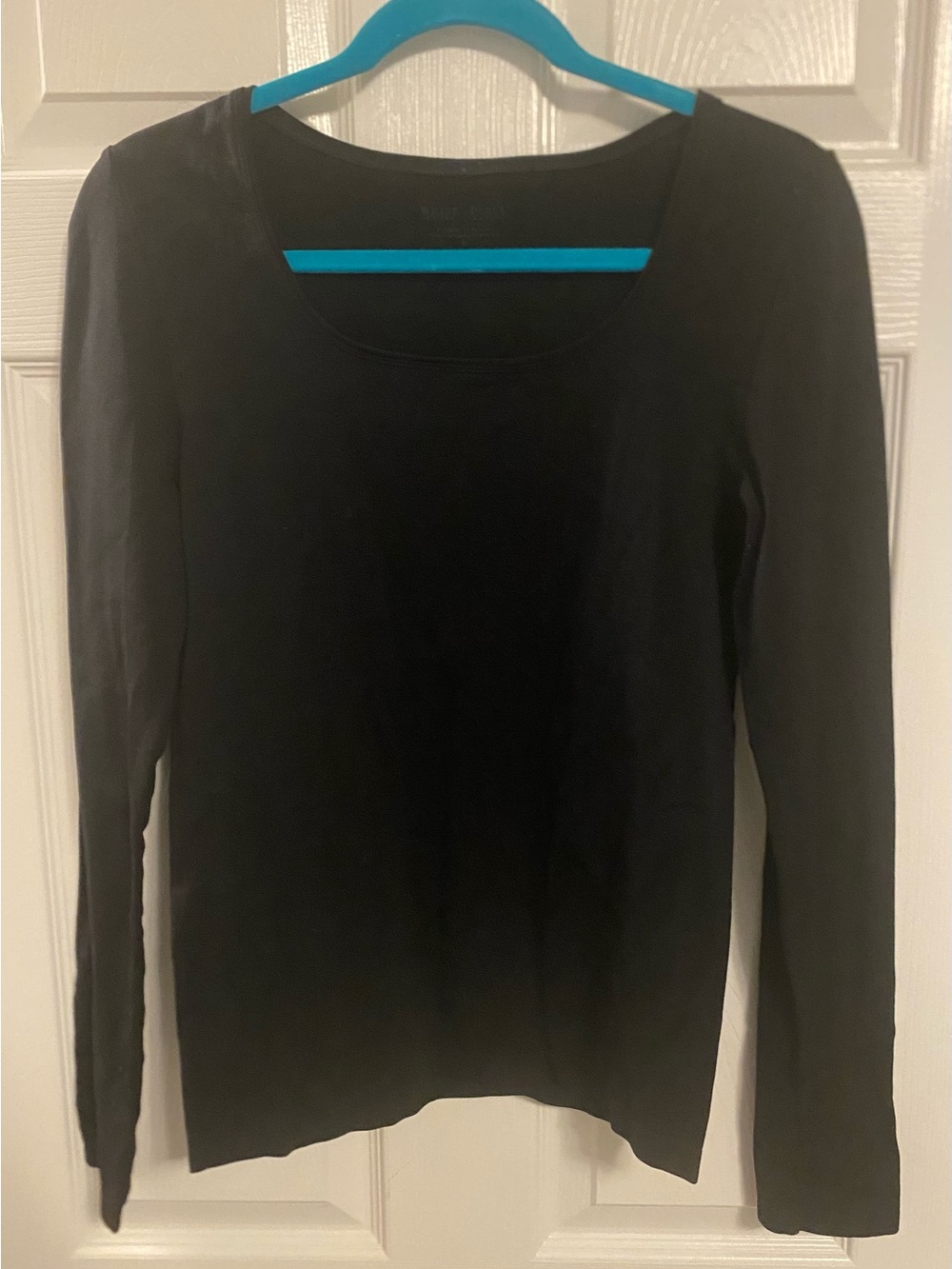White House Black Market Black Long-Sleeve Scoop Neck Top
